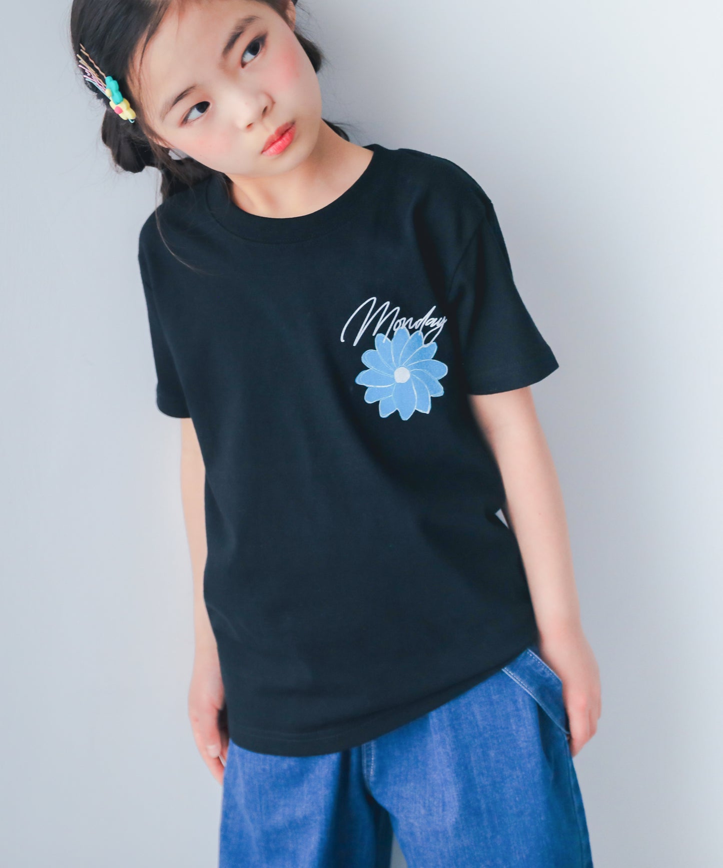 フラワープリントTシャツ