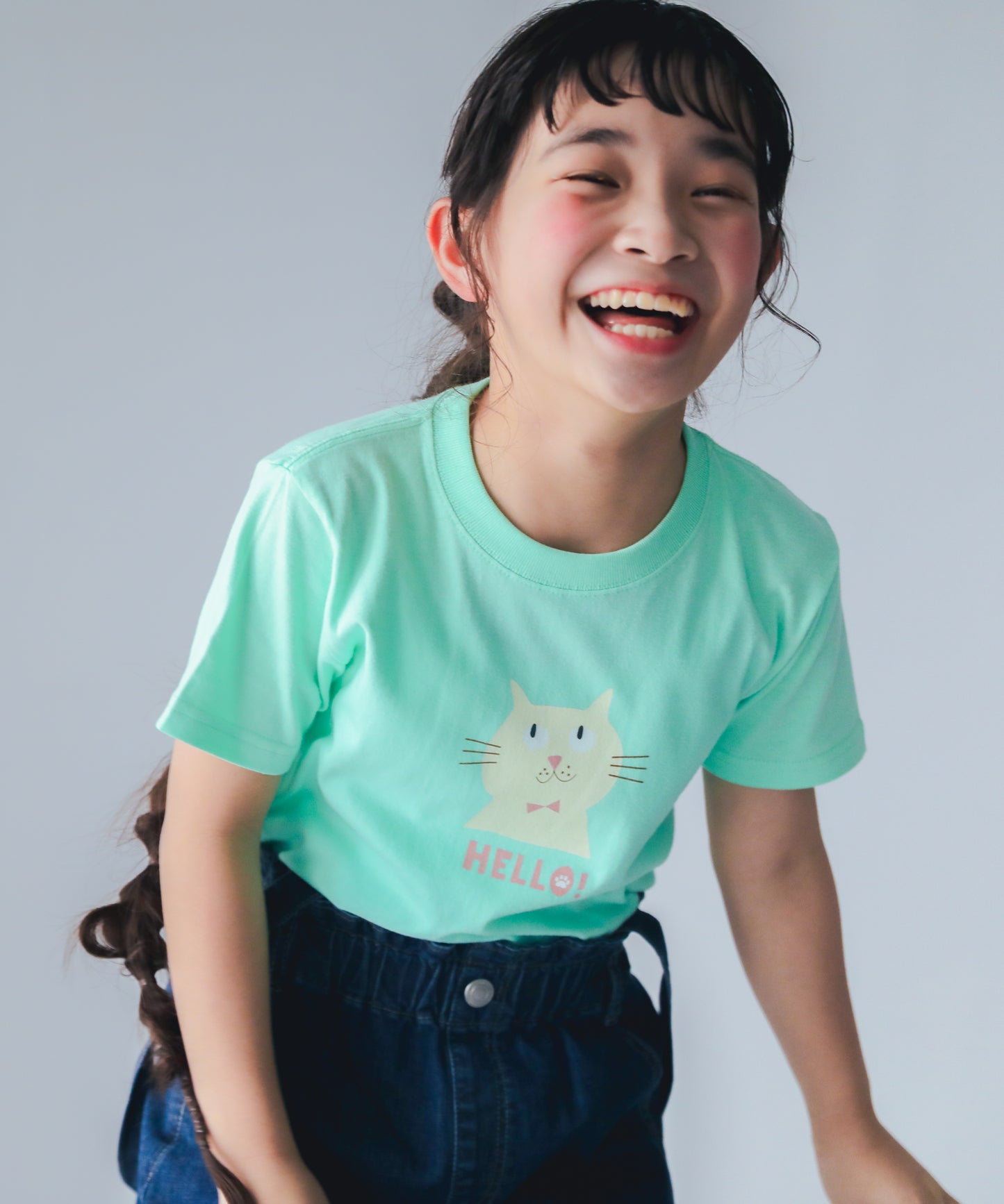 HELLOにゃんこTシャツ