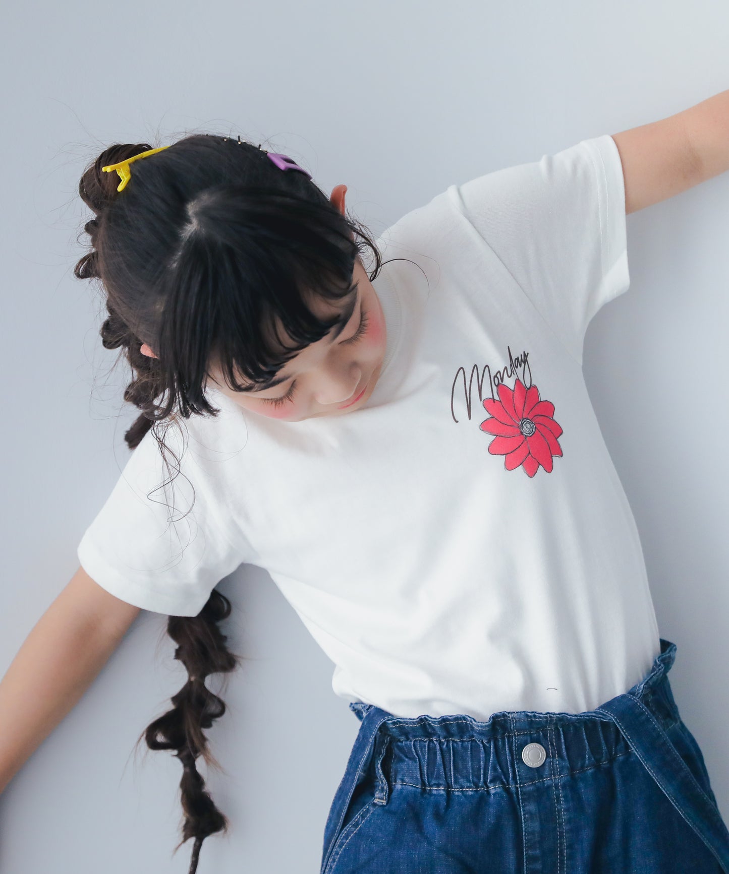 フラワープリントTシャツ