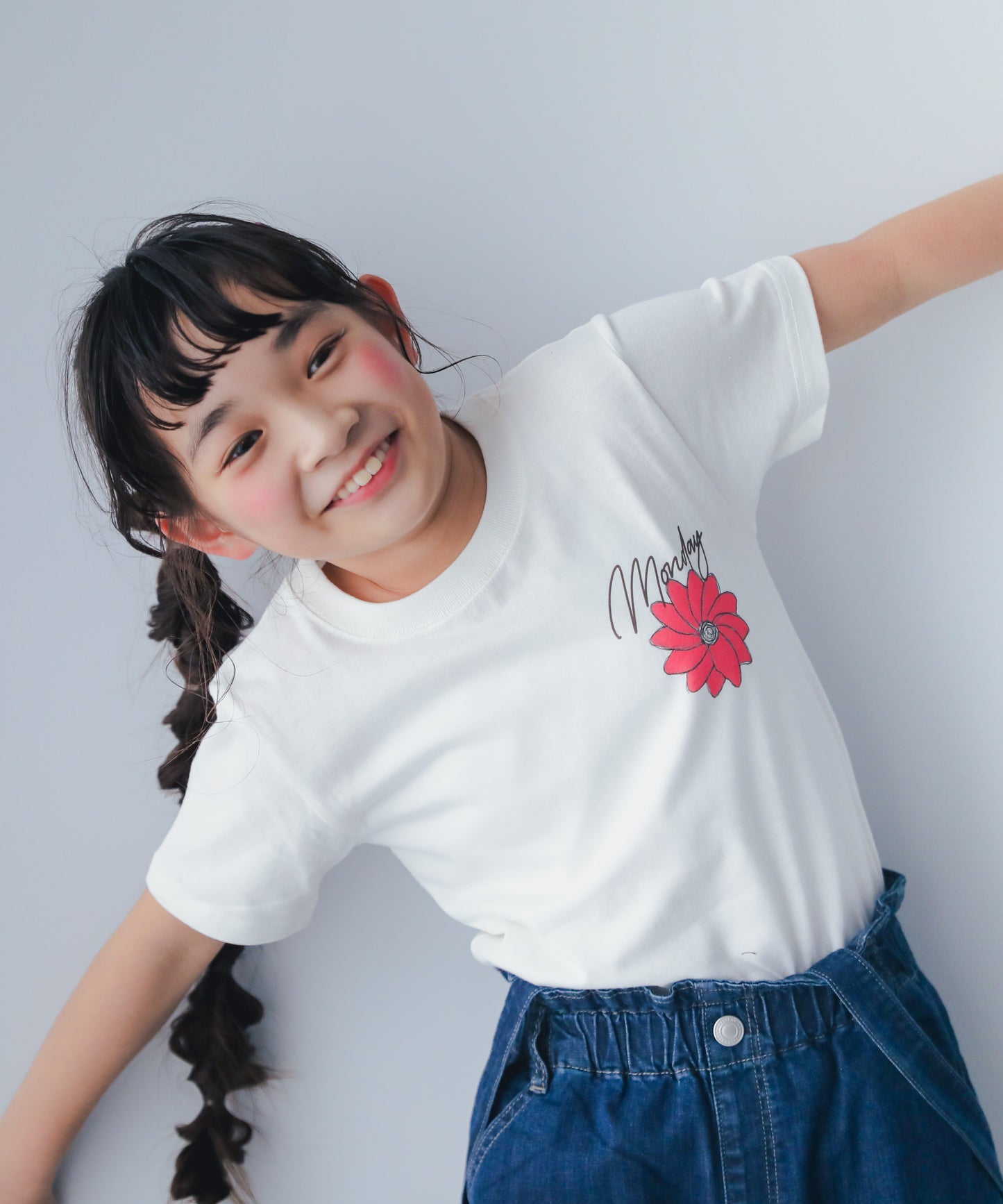 フラワープリントTシャツ