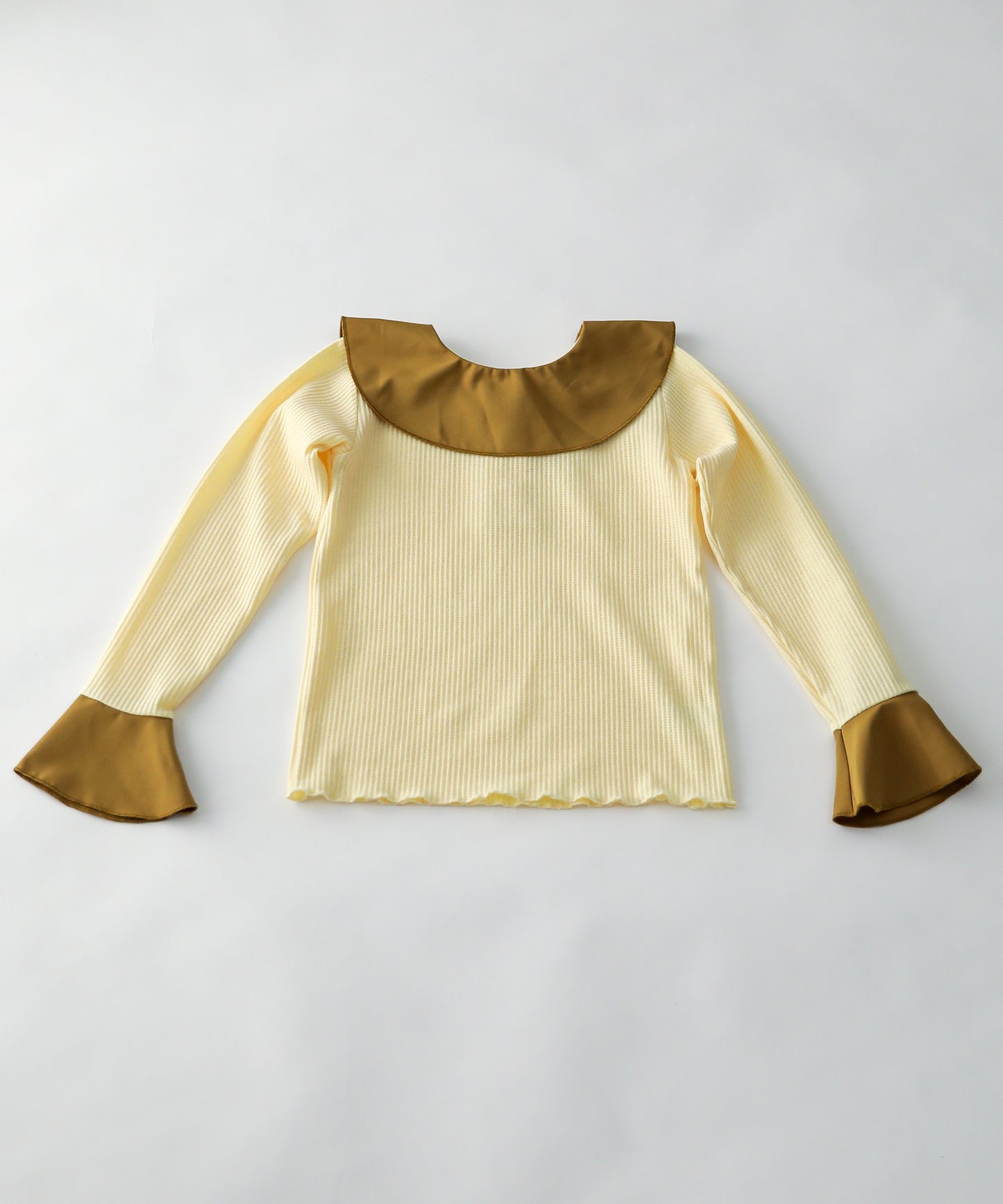 ラッフルカラー2wayカットソー