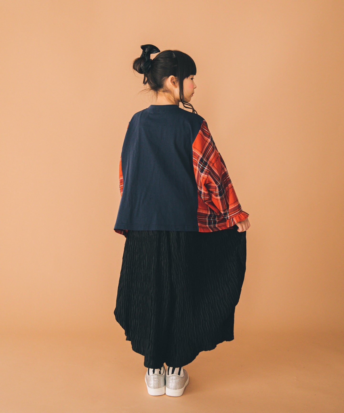 CHAI刺繍プルオーバー