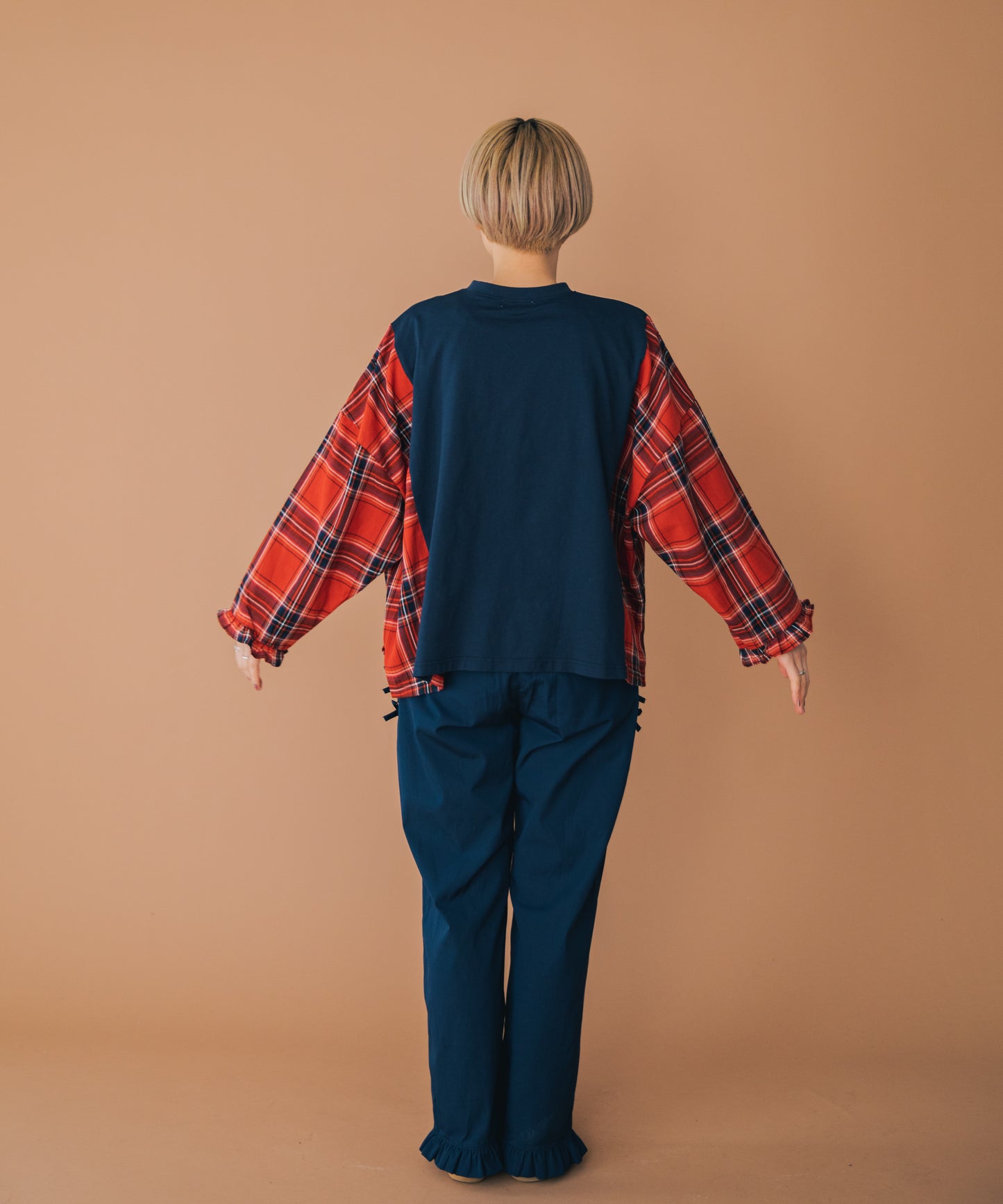 CHAI刺繍プルオーバー ladies