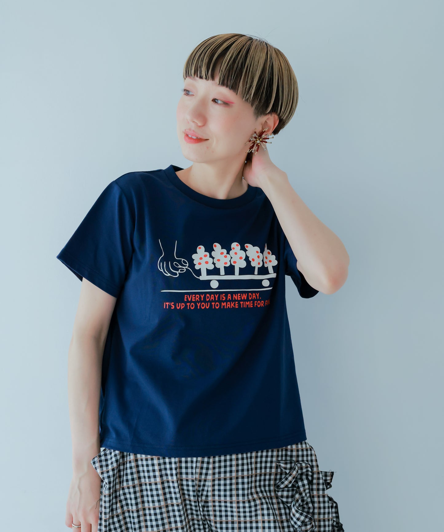 tree carry Tシャツ　　[241-1521-2]