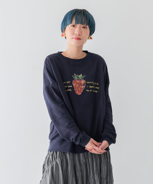 strawberry刺繍トレーナー　ladies [243-0709-2]