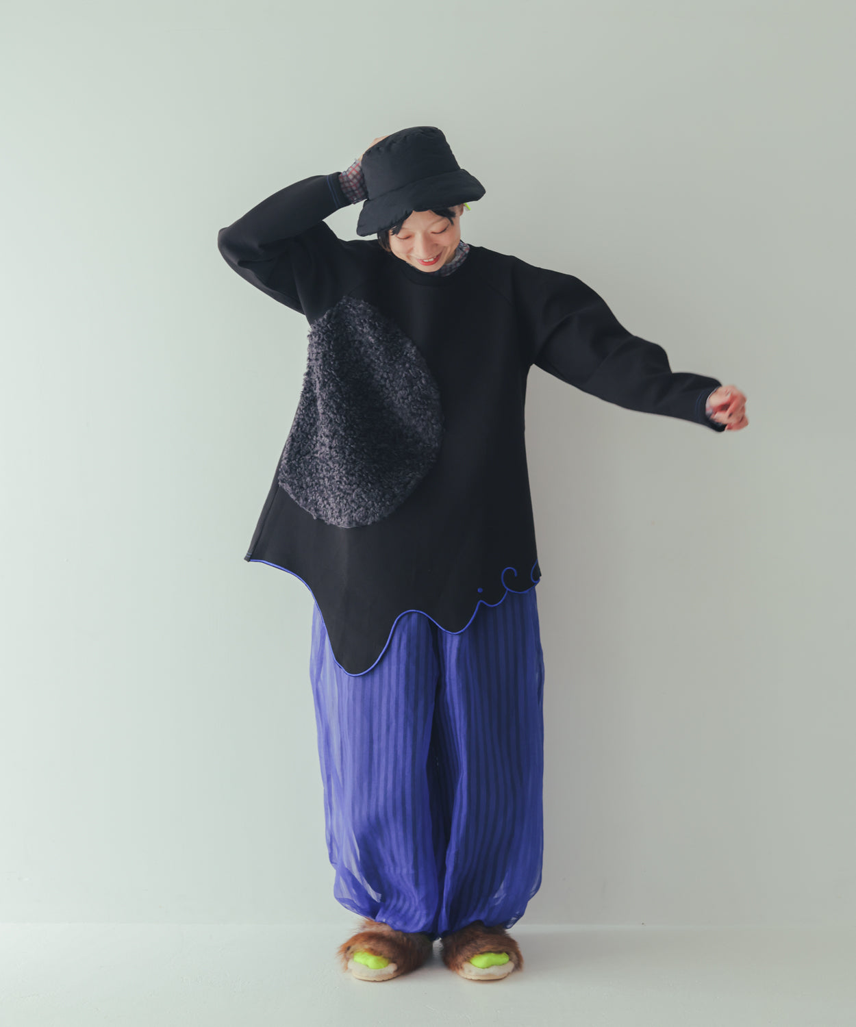 シアーストライプバルーンパンツ ladies    [352-0906-2]