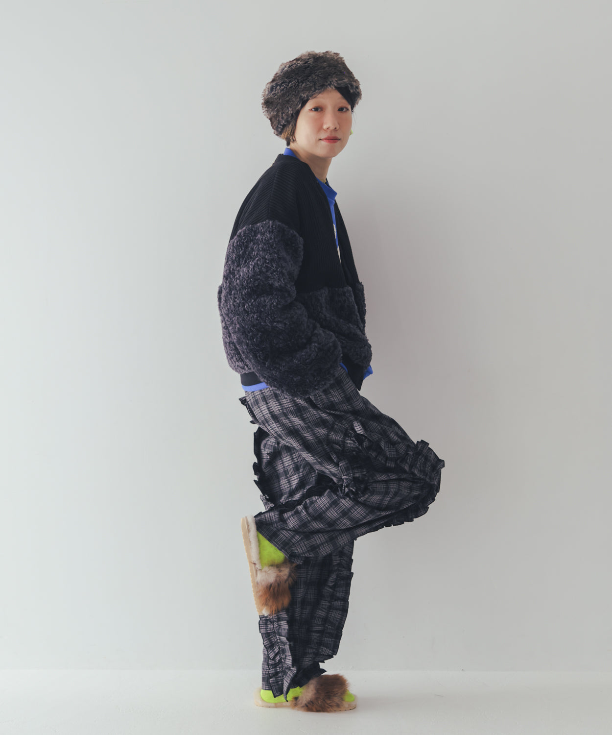 チェックアシメフリルパンツ　ladies  [352-0908-2]