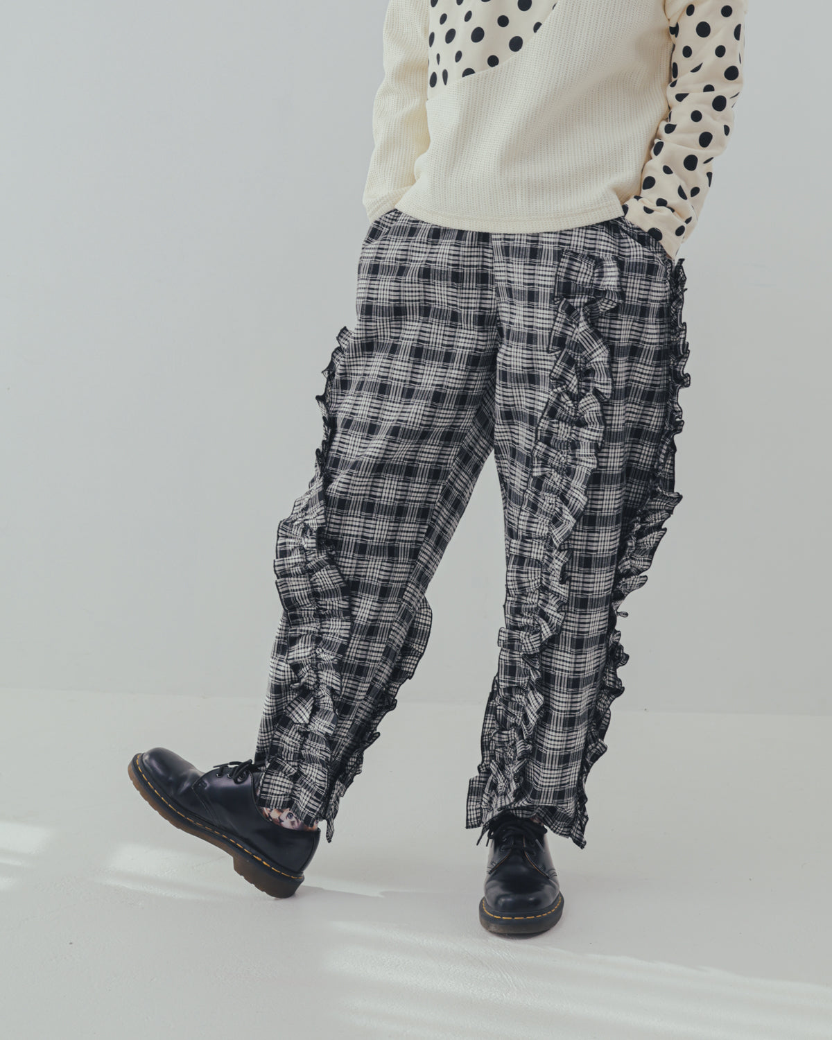 チェックアシメフリルパンツ ladeis  [352-0908-2]