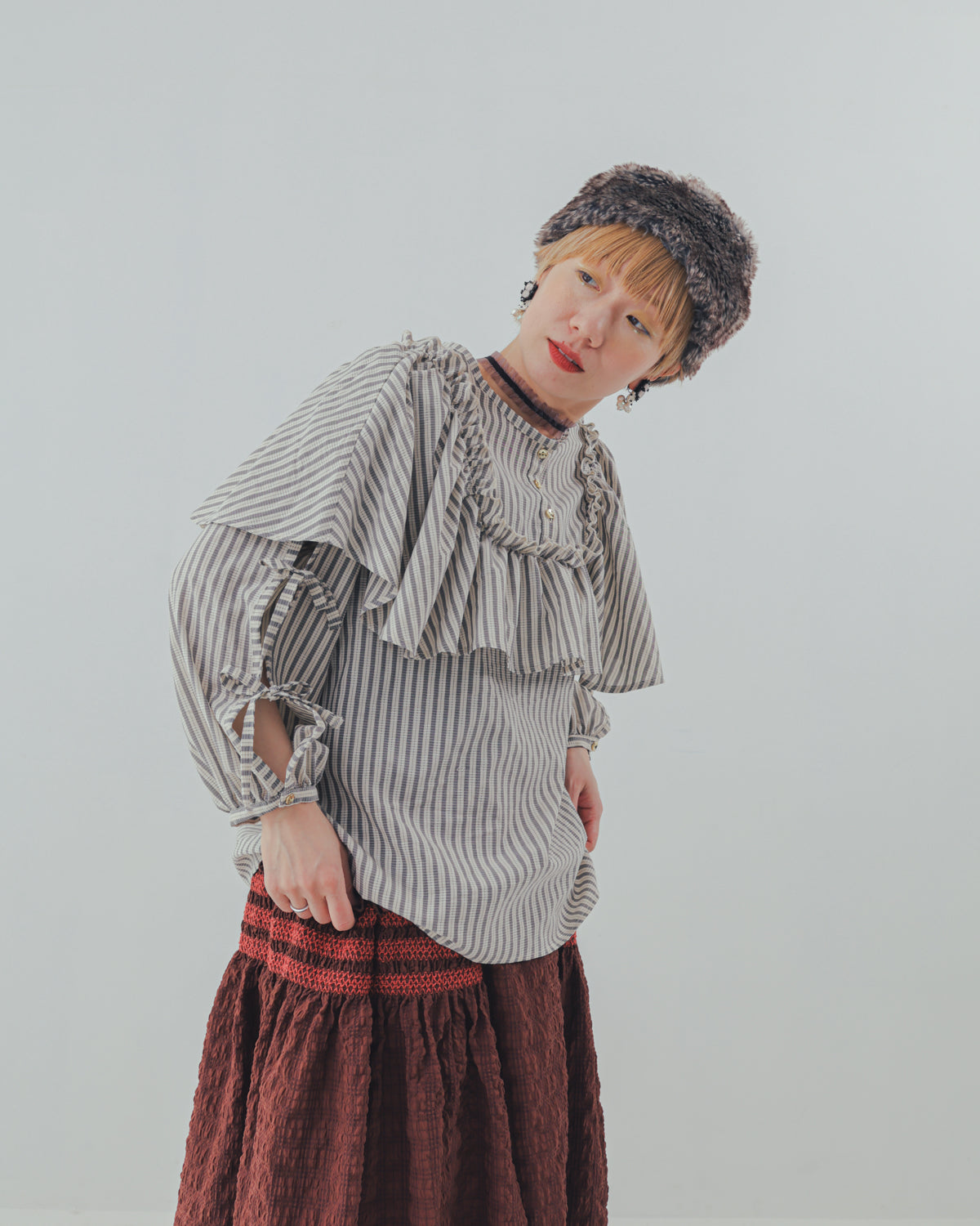 ストライプリボンカットアウトブラウス  ladies  [352-0602-2]