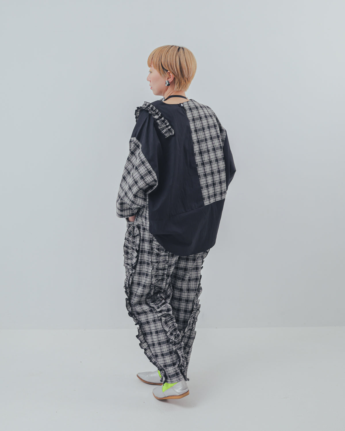 チェックアシメフリルパンツ ladeis  [352-0908-2]