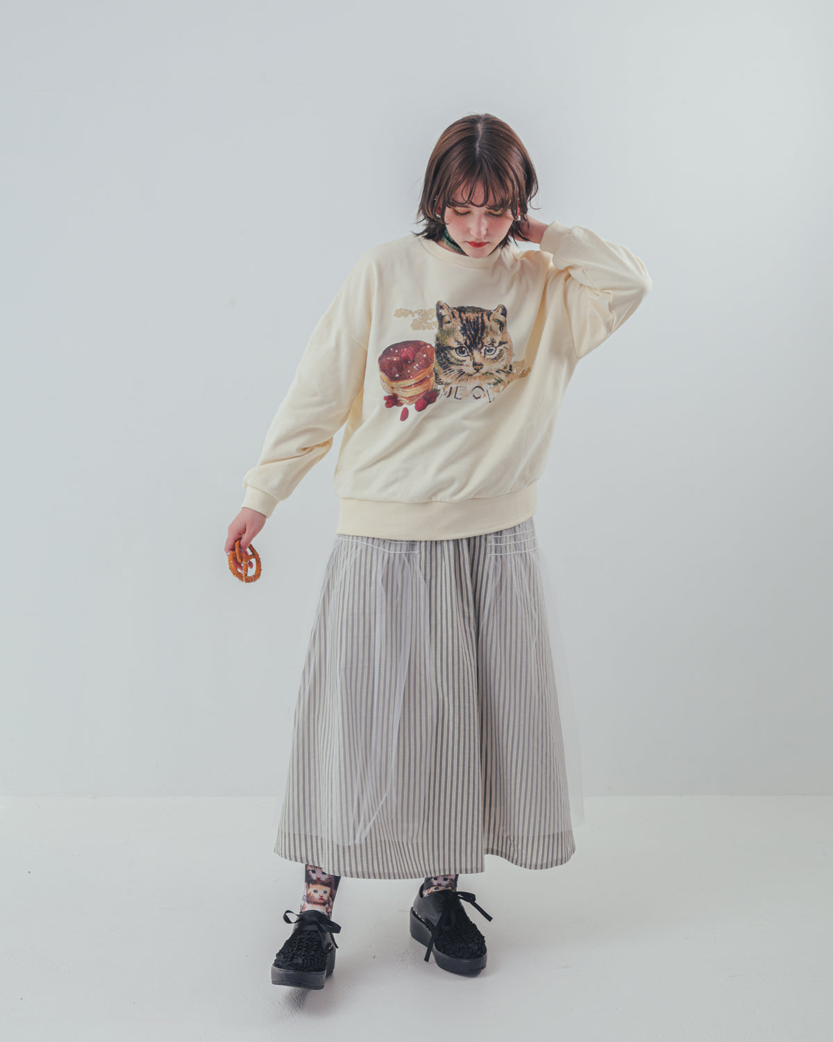 コラージュねこトレーナー ladies    [352-0706-2]