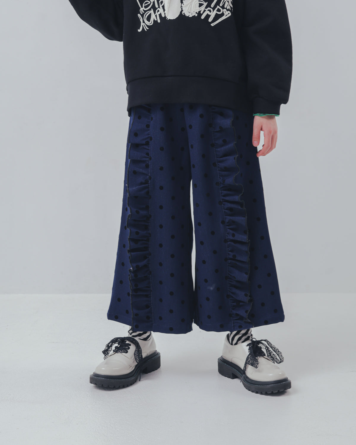 フロッキードットフリルワイドパンツ     [352-0903-1]