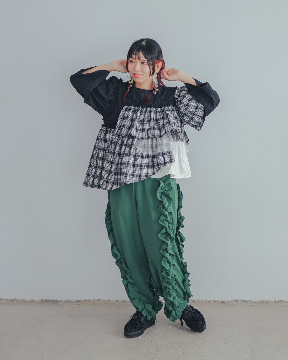 アシメフリルパンツ  ladies   [352-0907-2]