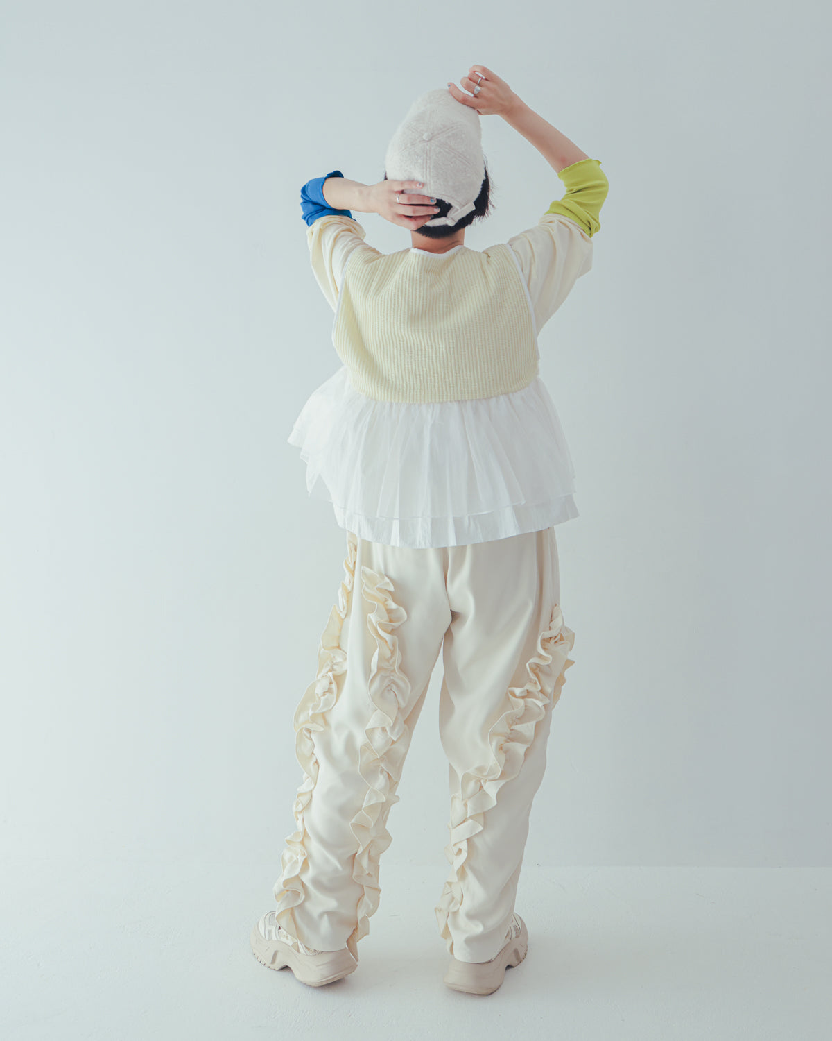 ファーニットフリルベスト ladies    [352-0301-2]