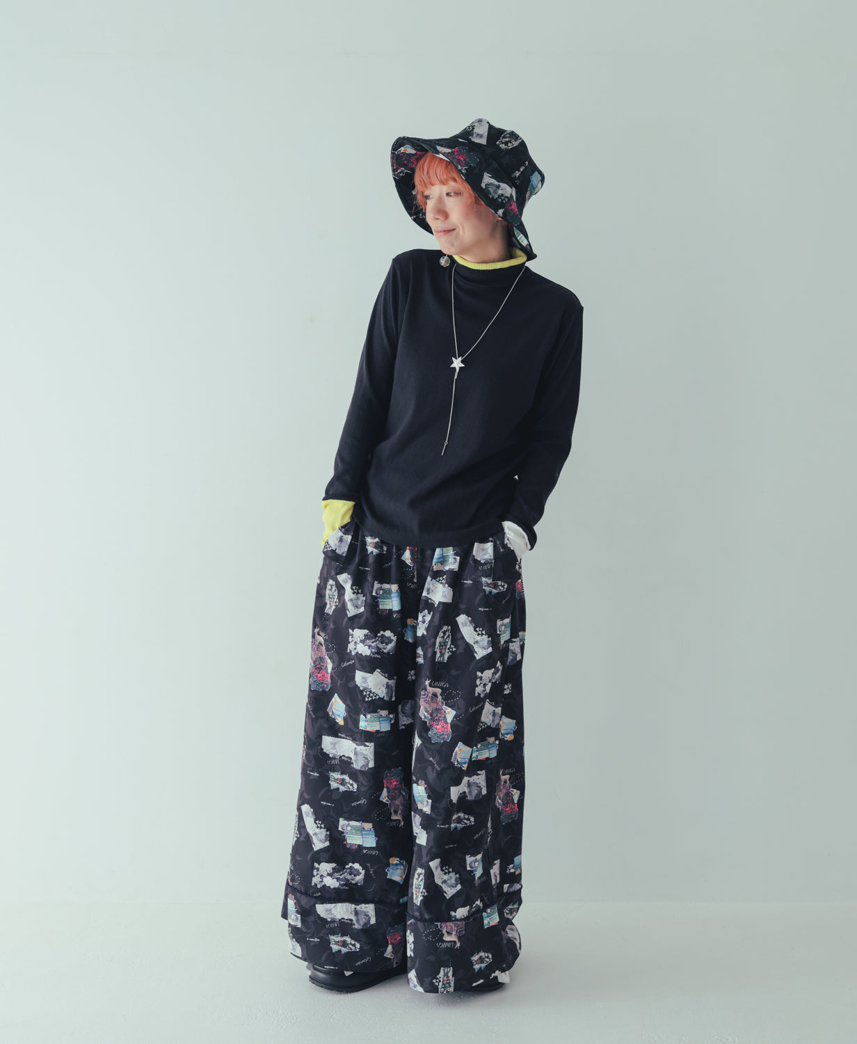 モノトーンフィンガーハイネックtee[362-1407-2]