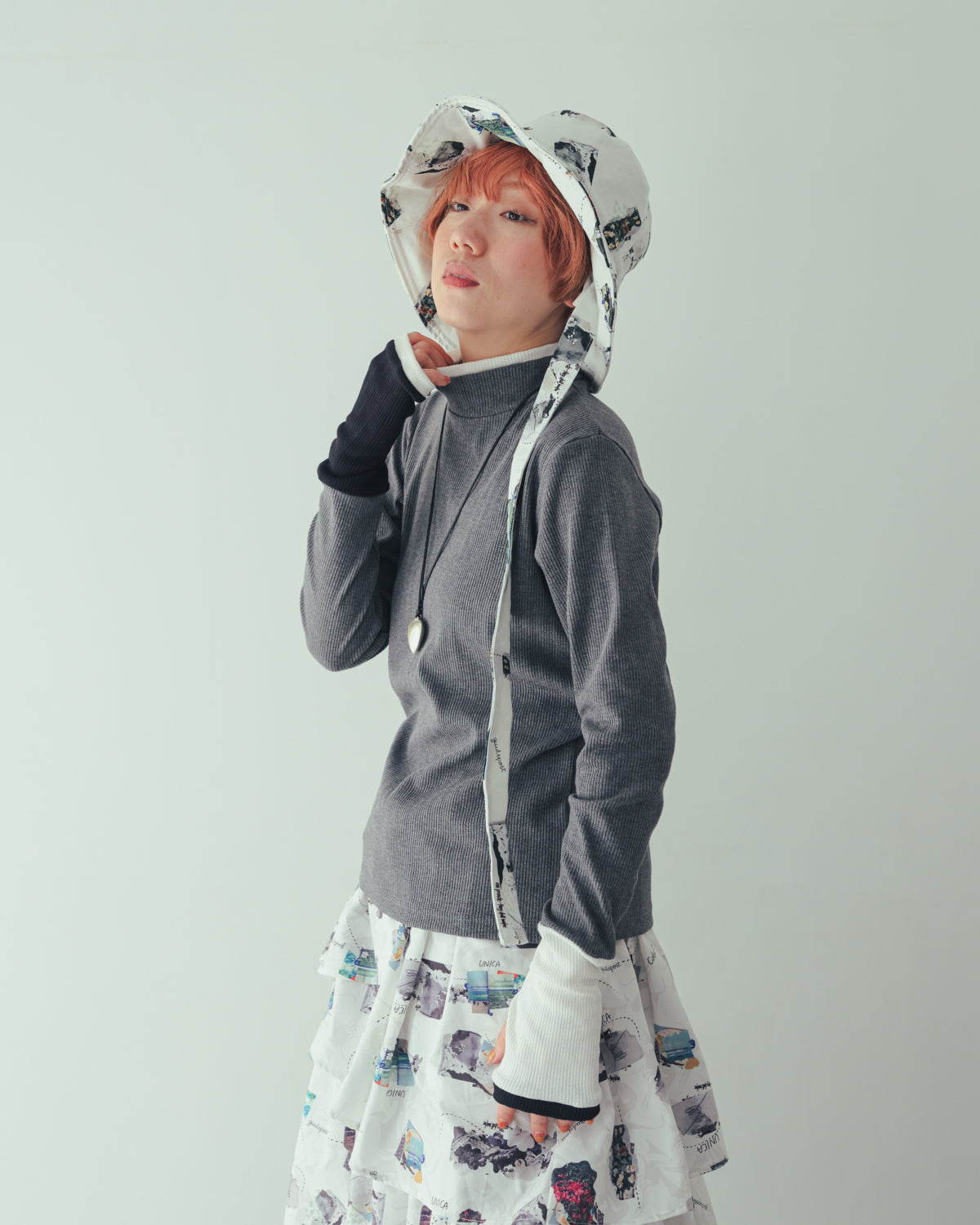 モノトーンフィンガーハイネックtee[362-1407-2]